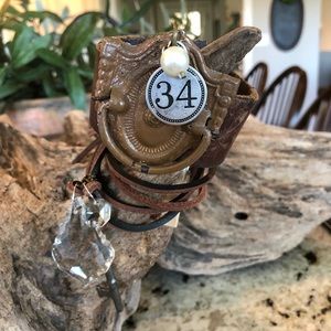 Antique drawer pull cuff